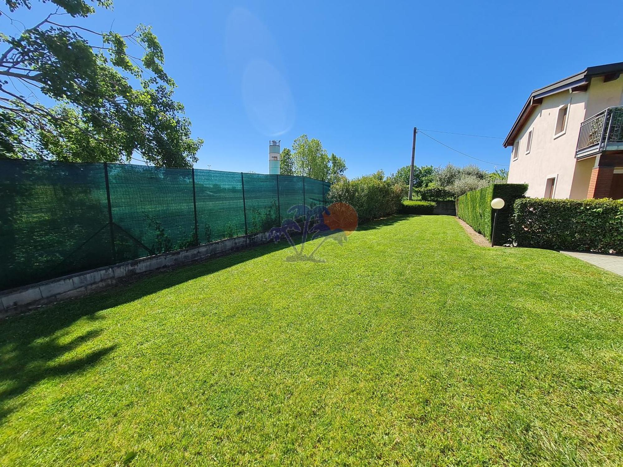 Residenza La Corte Castelnuovo del Garda Bagian luar foto